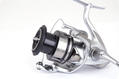 Shimano Naviják Stradic FL 2500