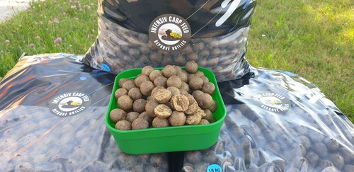 Top Carp Boilie Intensiv Carp Feed  Řepkové boilies 20mm, 10kg